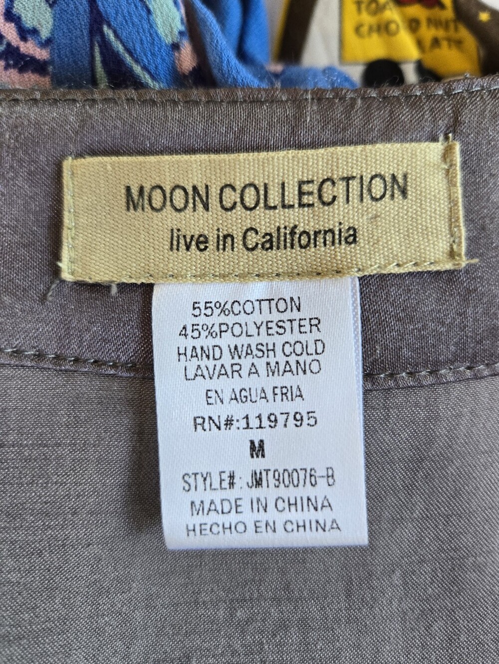 Moon Collection - Live In California Silky Gunmetal Grey Tunic - Size M - Picture 6 of 6